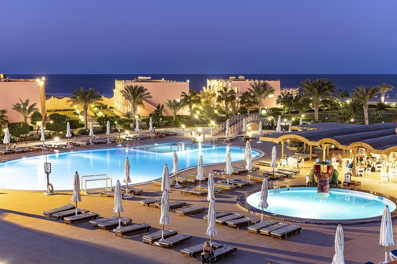 Three Corners Happy Life Beach Resort Abu Dabab Exterior foto